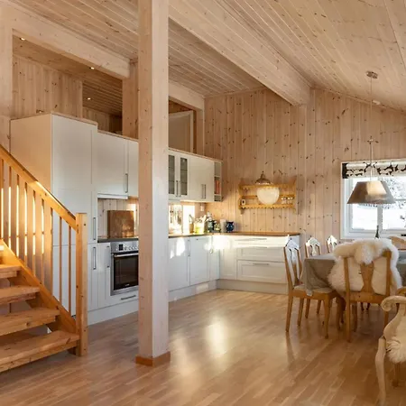Guest house Orrhanen - Utsikt & Skiloyper - Budor - 60 Min Osl Loten