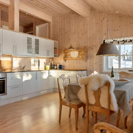 Guest house Orrhanen - Utsikt & Skiloyper - Budor - 60 Min Osl
